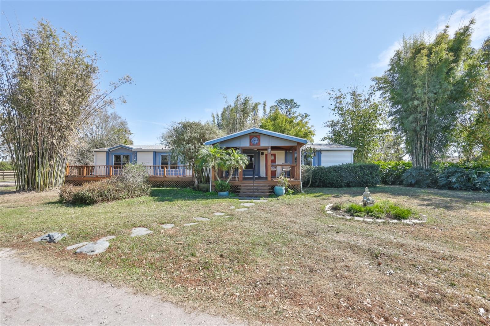 20112 HOBBS RD - Photo 1