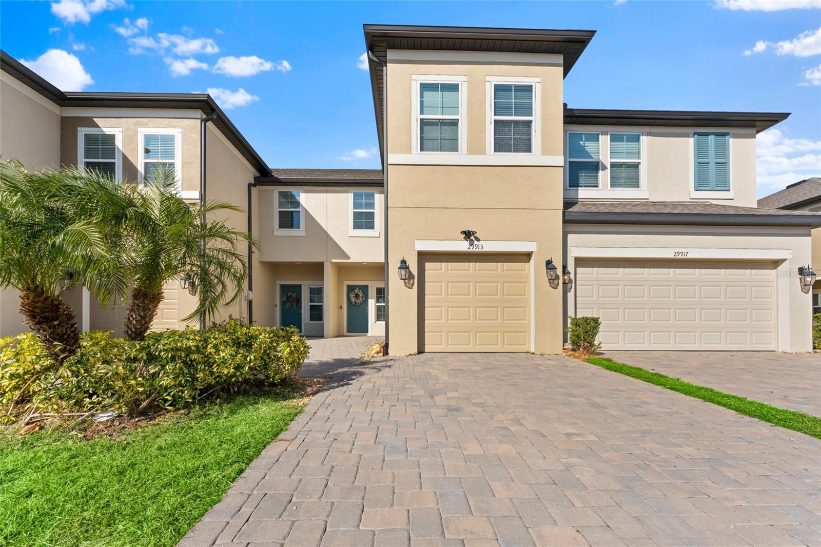 29913 SOUTHWELL LN - Photo 1