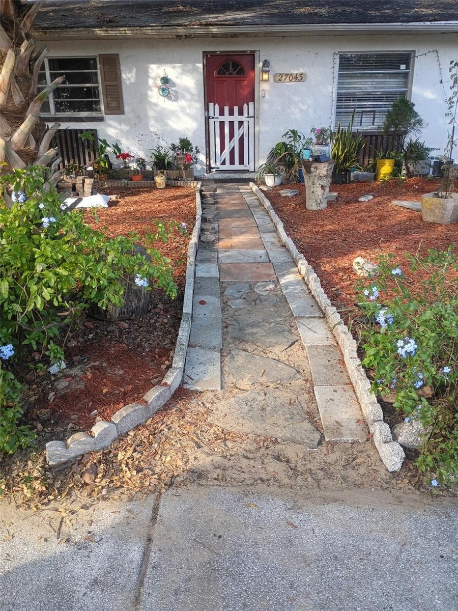 27043 ROPER RD - Photo 1