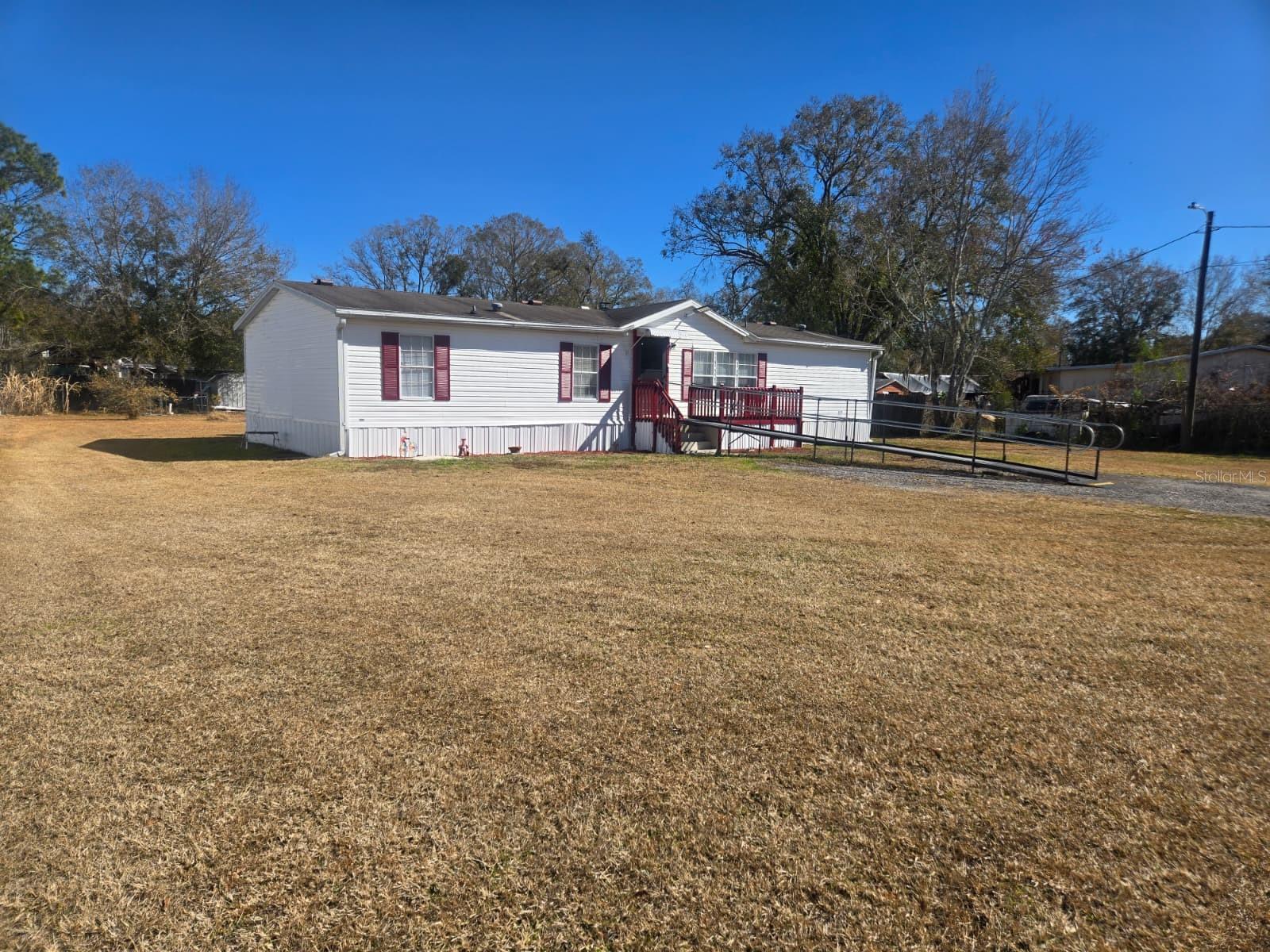 6106 MANGROVE DR - Photo 1