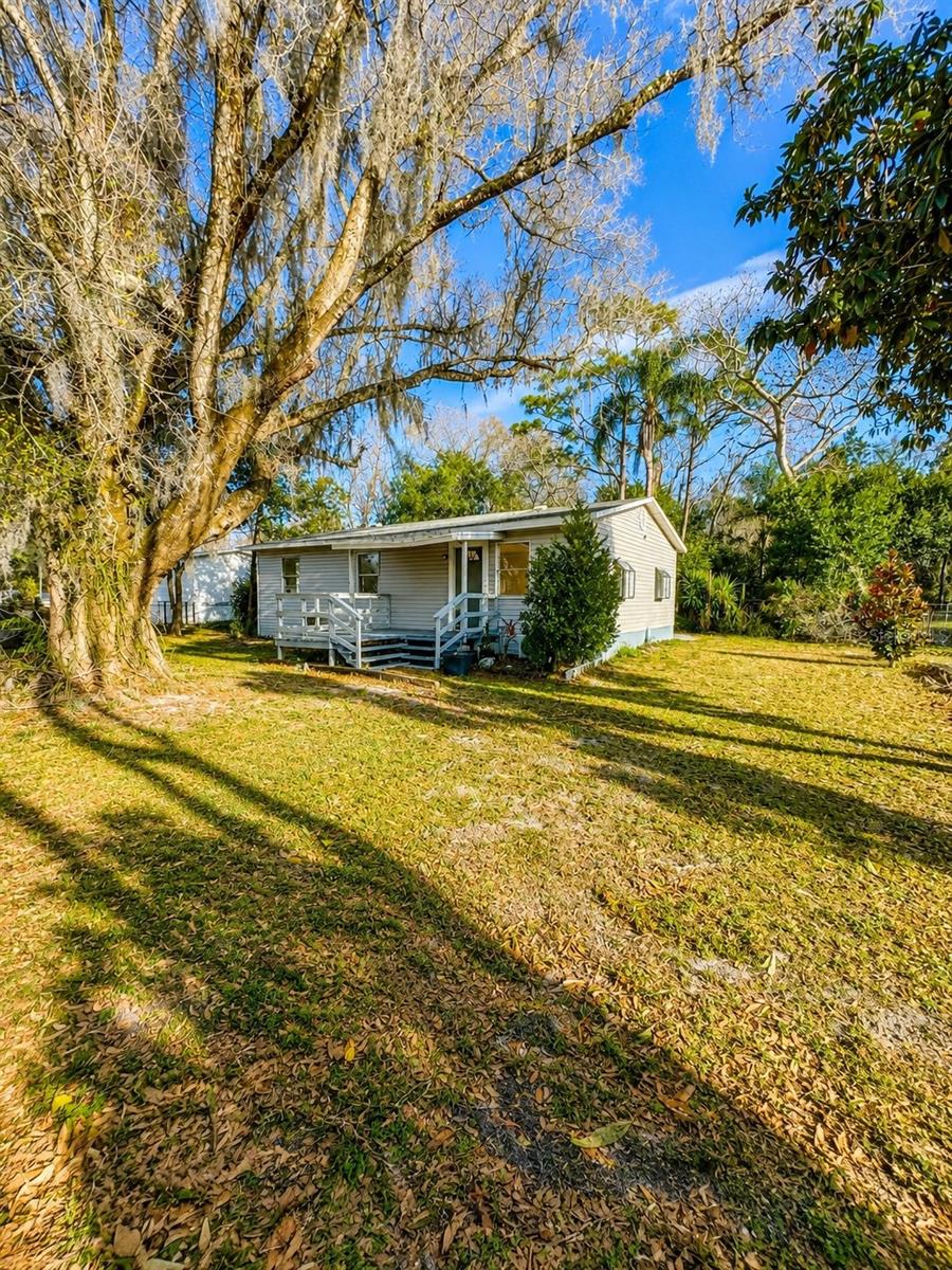 7700 VINE ST - Photo 1