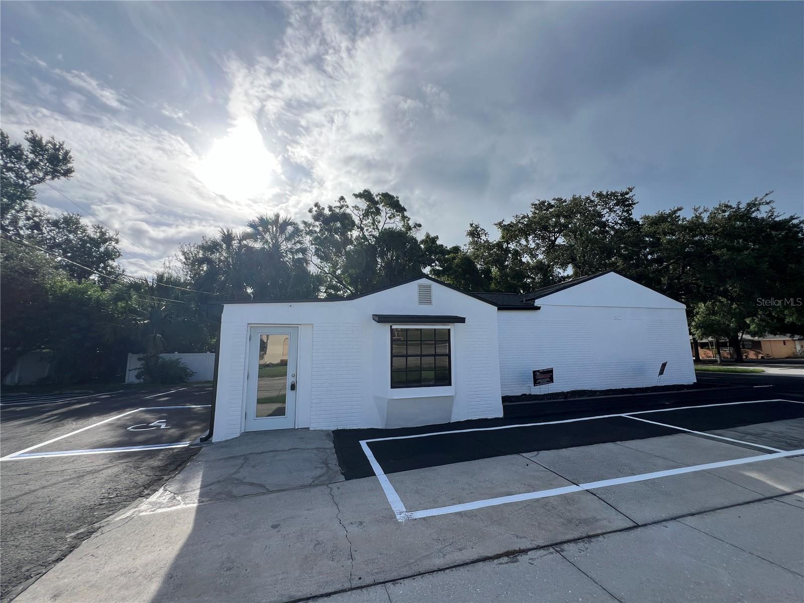 512 S DALE MABRY HWY - Photo 1