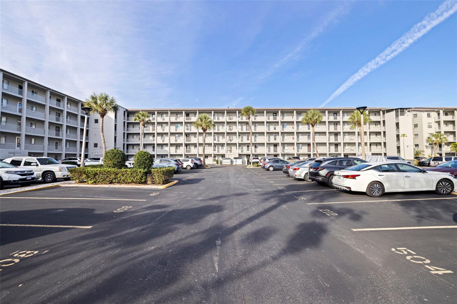 3408 LAKE BAYSHORE DR #P-317 - Photo 1