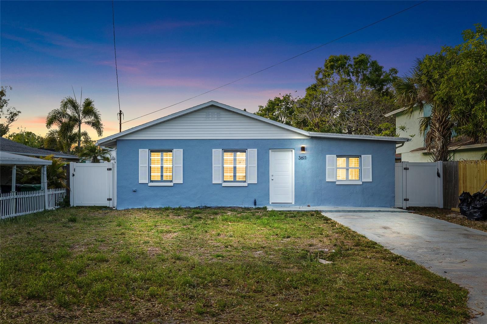 3611 W ANDERSON AVE - Photo 1