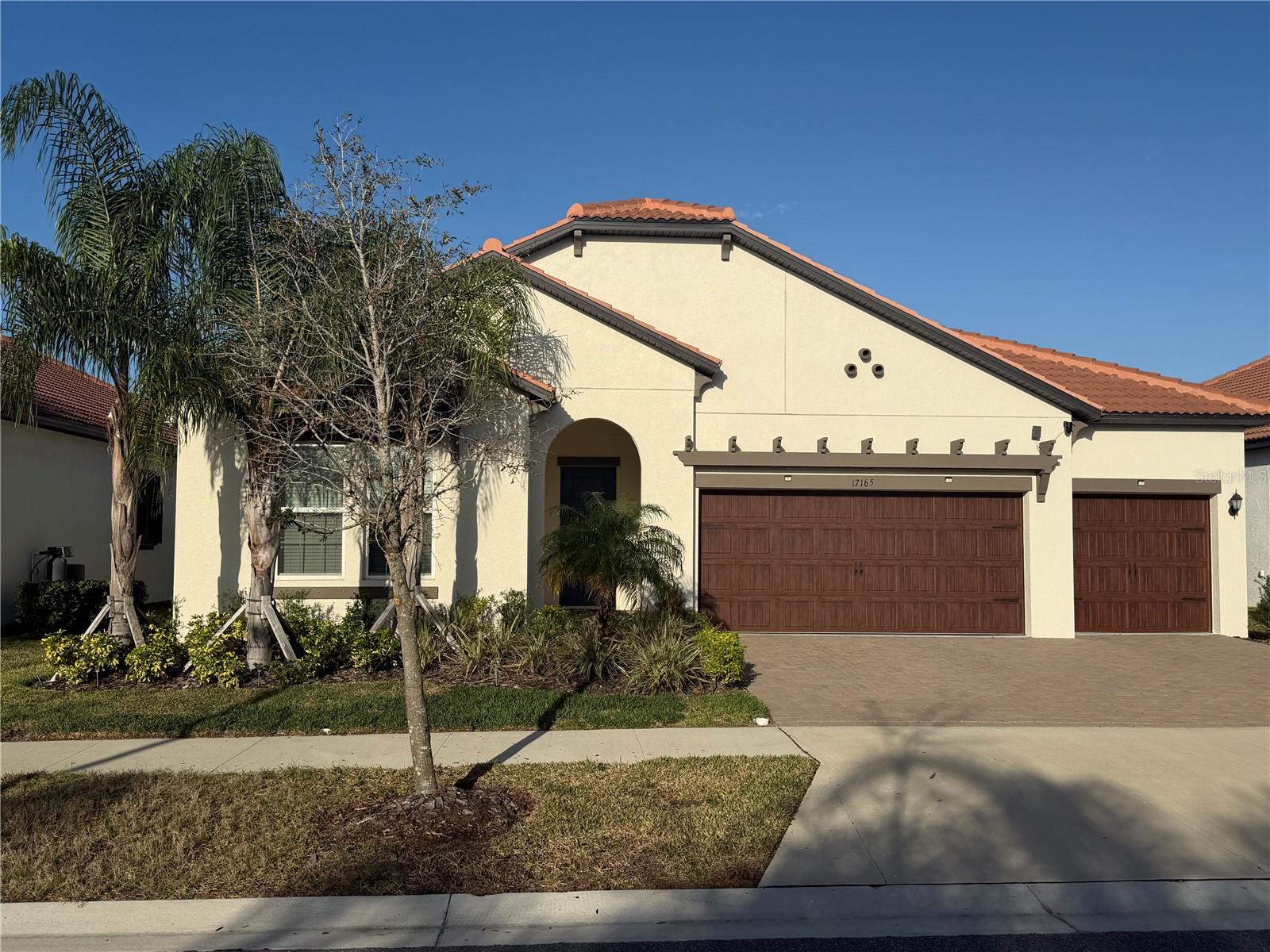 17165 SCUBA CREST ST - Photo 1