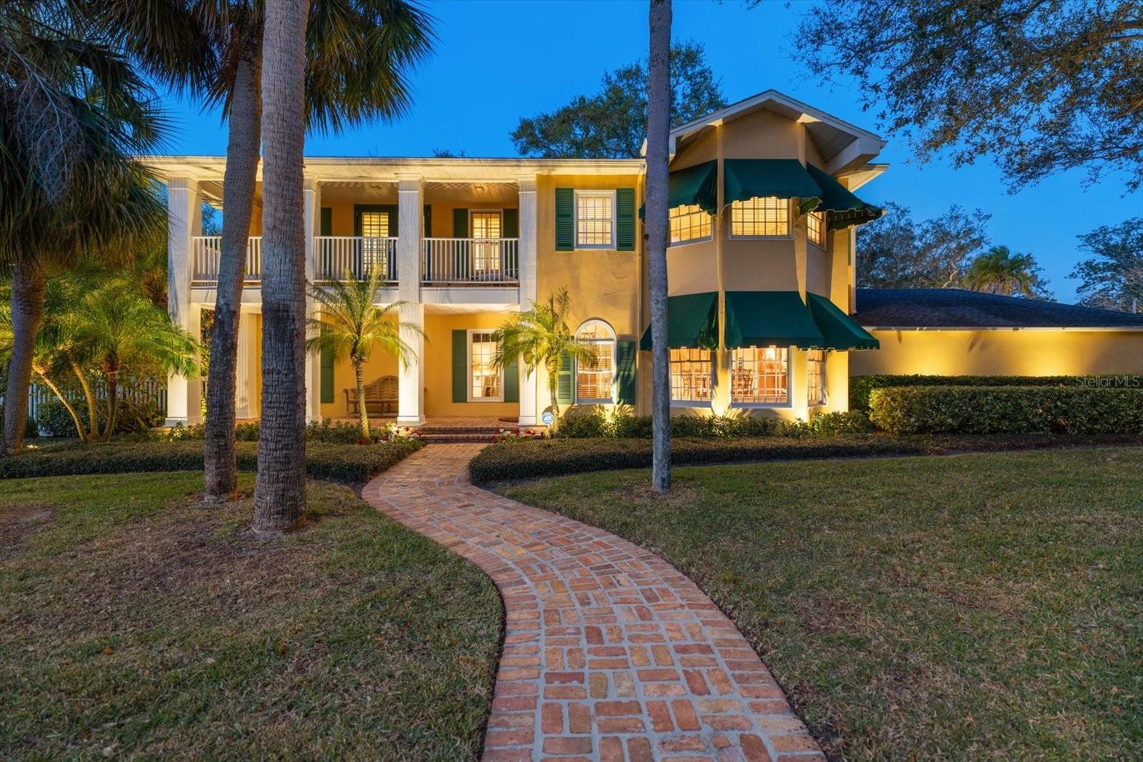100 SARASOTA RD - Photo 1