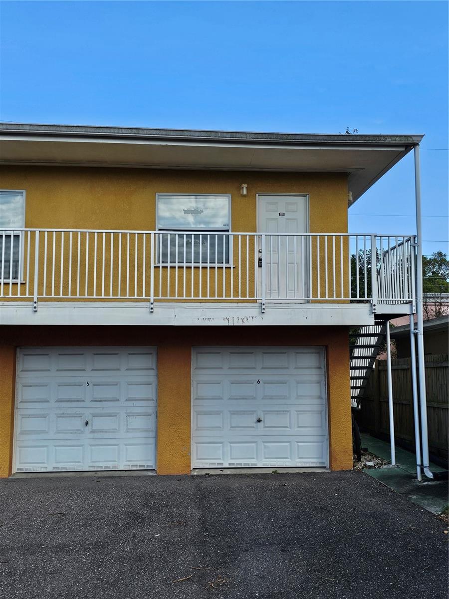 119 N EVERGREEN AVE #203 - Photo 1