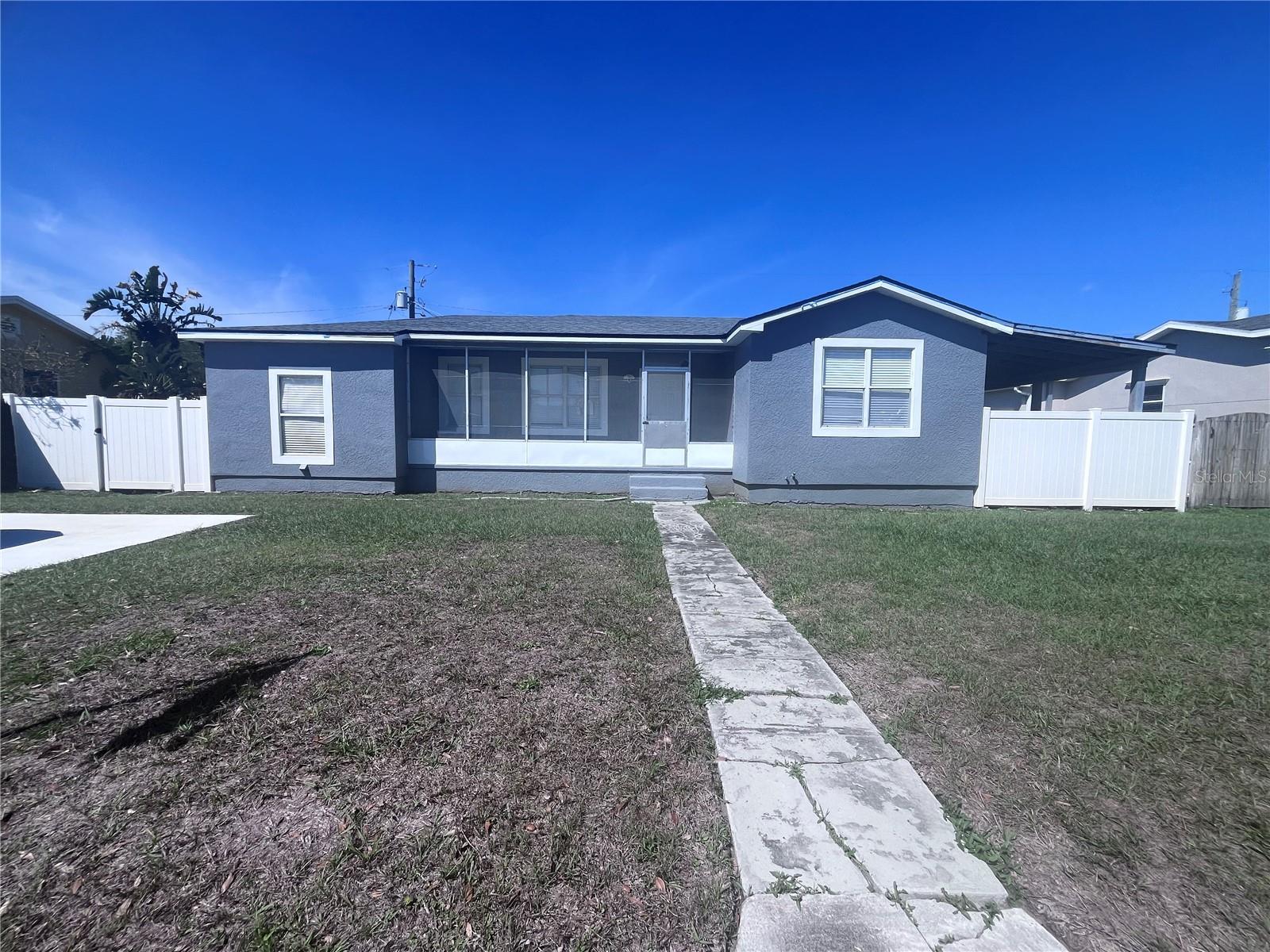 3215 W PINE ST - Photo 1