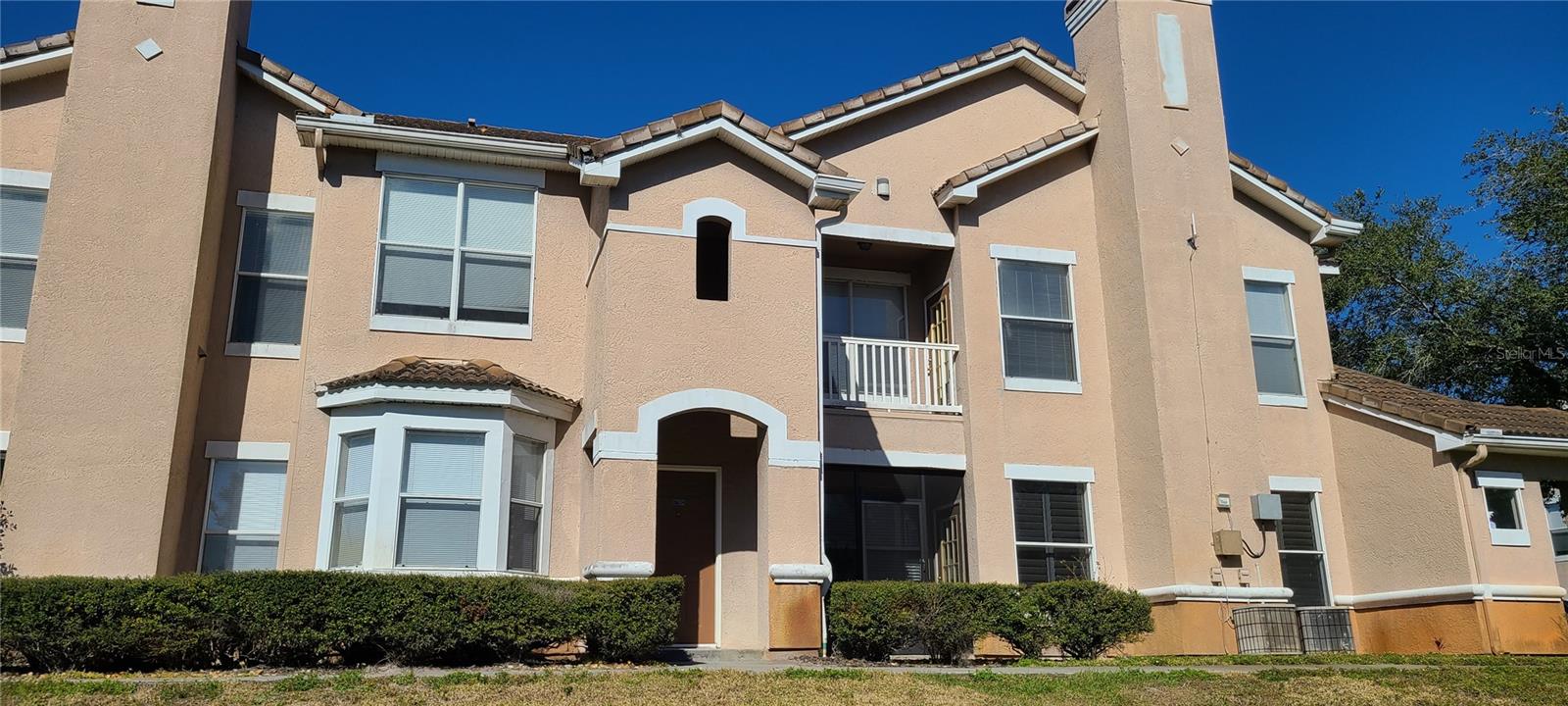 17902 VILLA CREEK DR #17902 - Photo 1