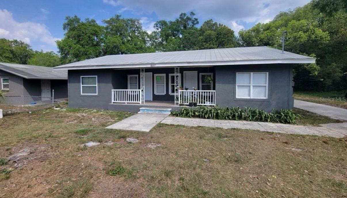 8113 N ALASKA ST - Photo 1