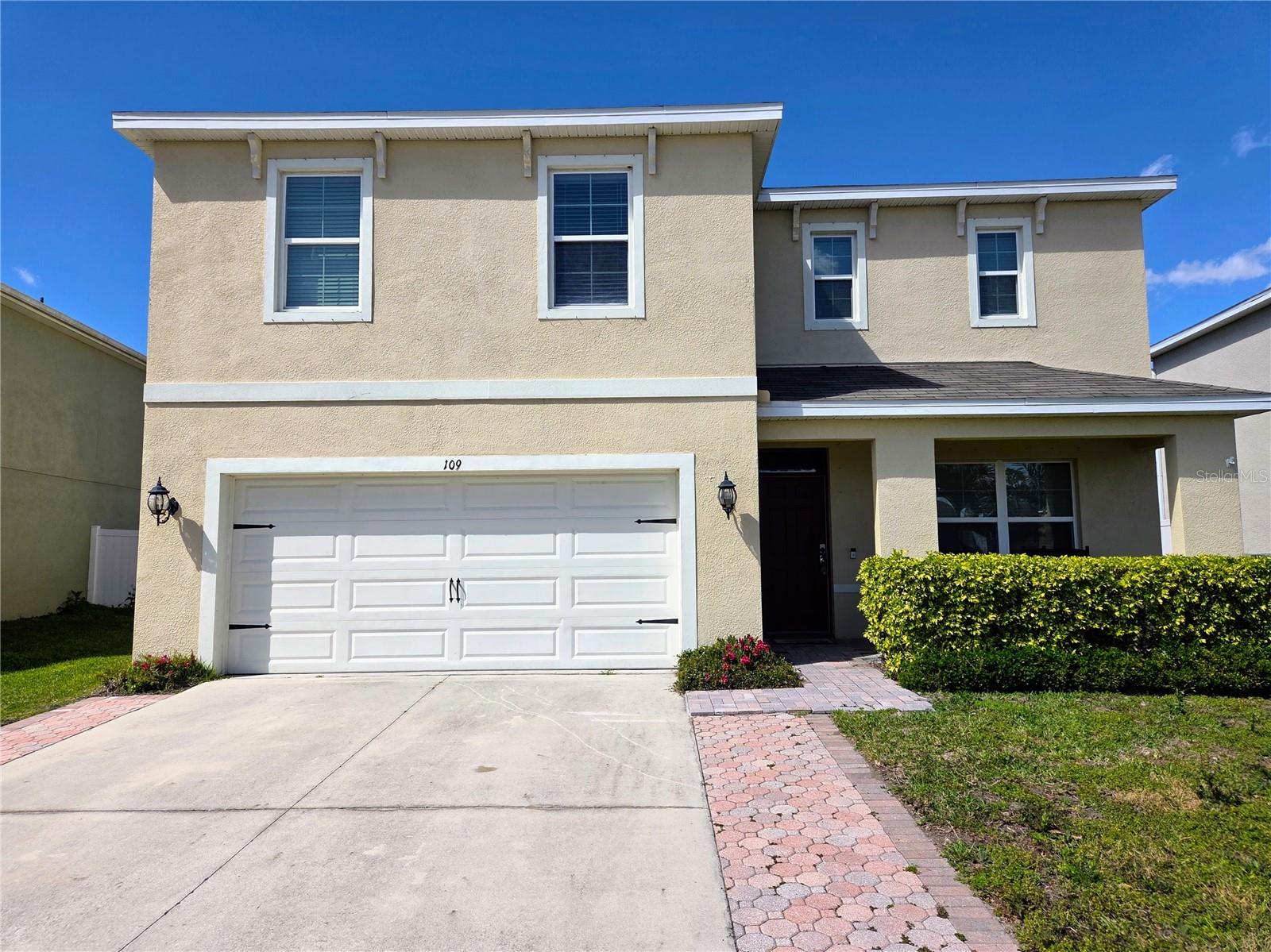 109 TIERRA VERDE WAY - Photo 1