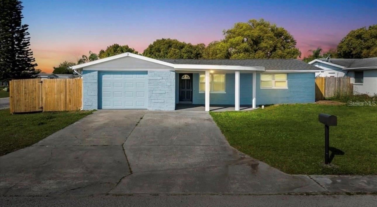 Property at 2705 GARDNER PL, Holiday