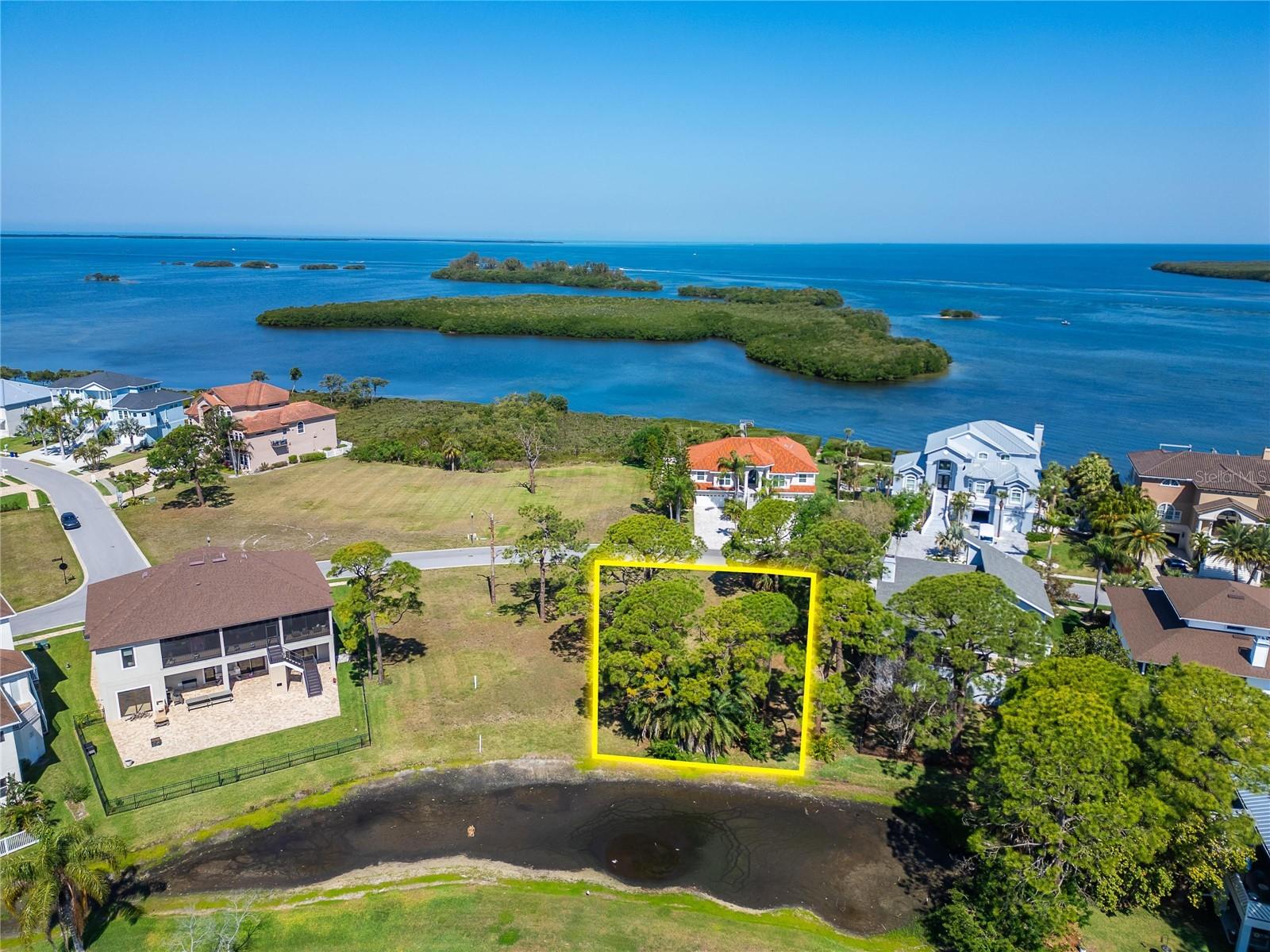 N POINTE ALEXIS DR - Photo 1
