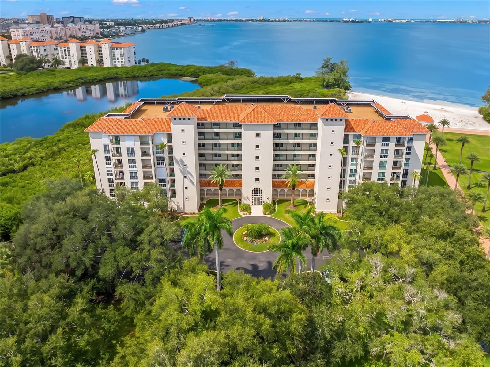4780 DOLPHIN CAY LN S #109 - Photo 1