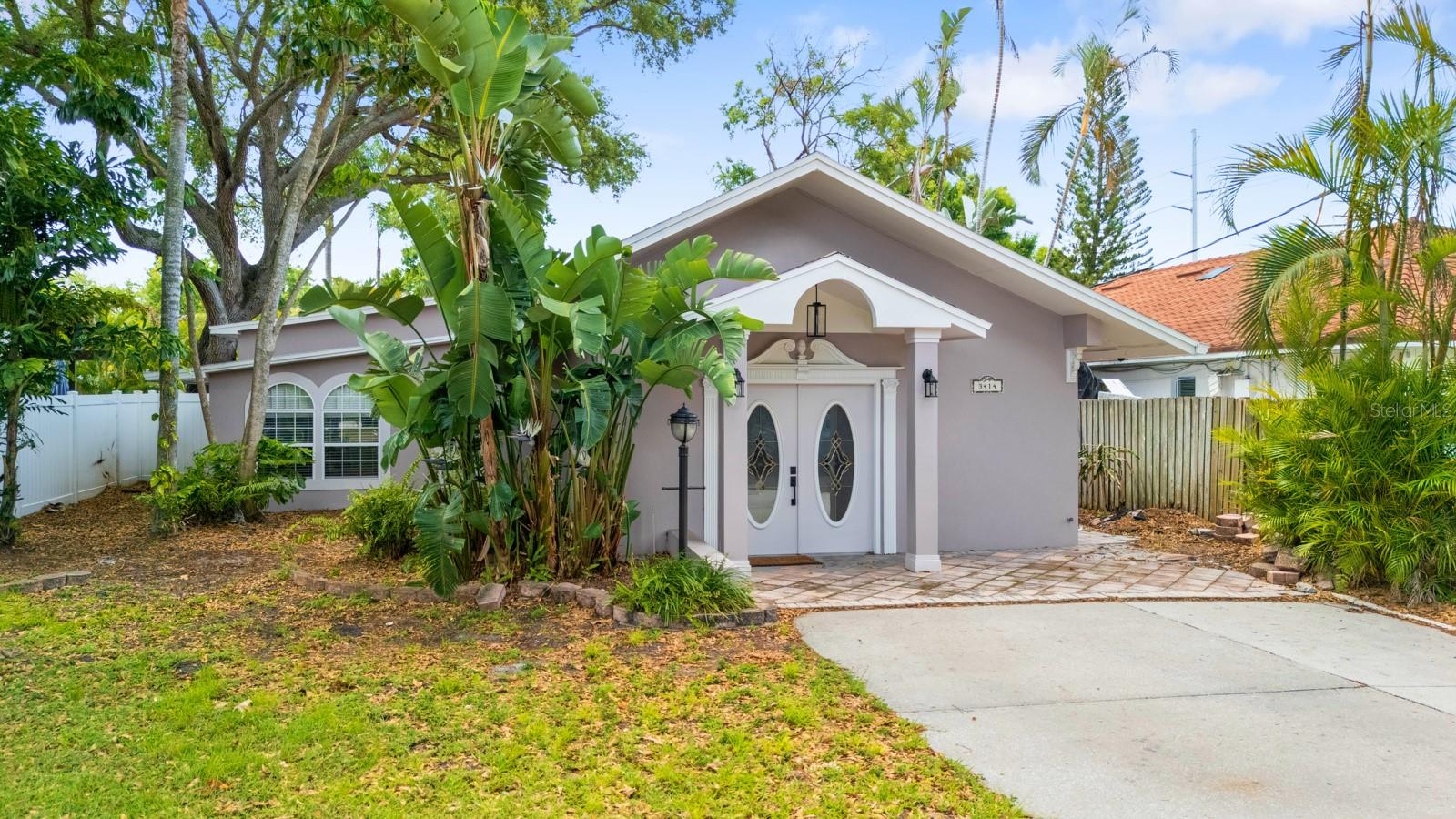 3414 W WALLCRAFT AVE - Photo 1