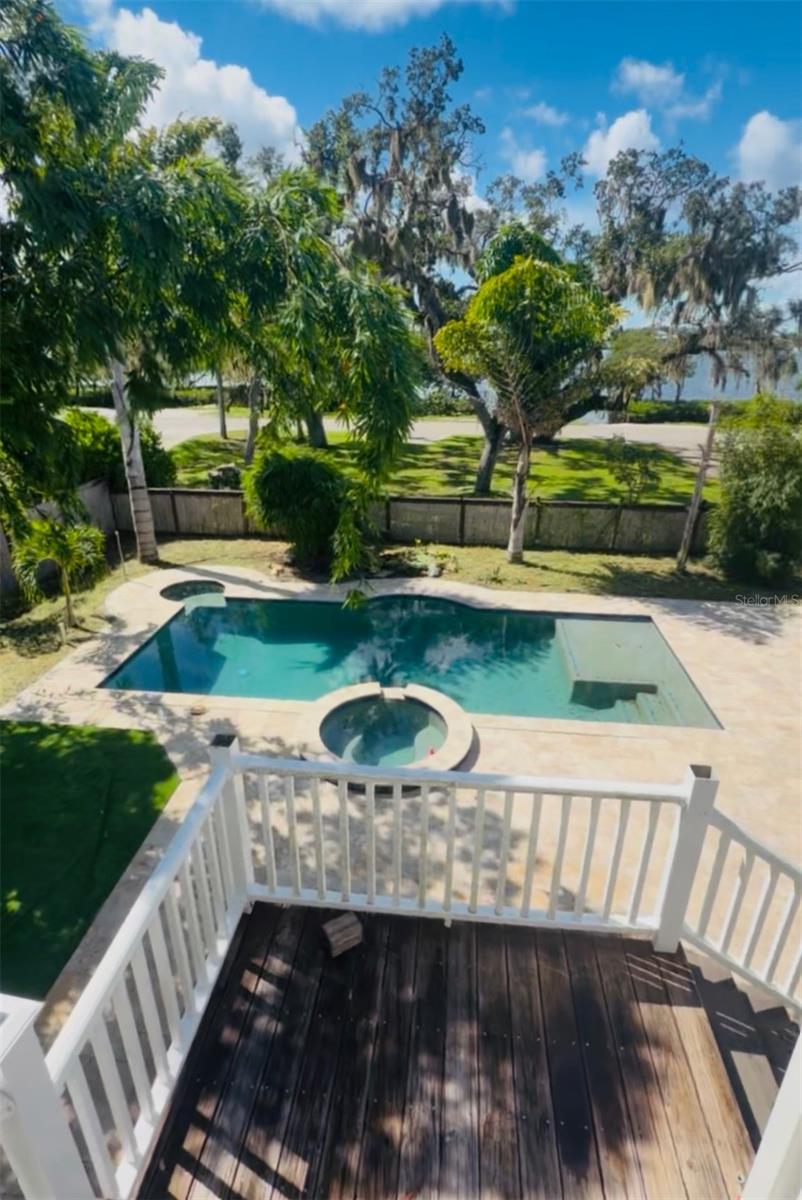 1740 BAYSHORE DR - Photo 1