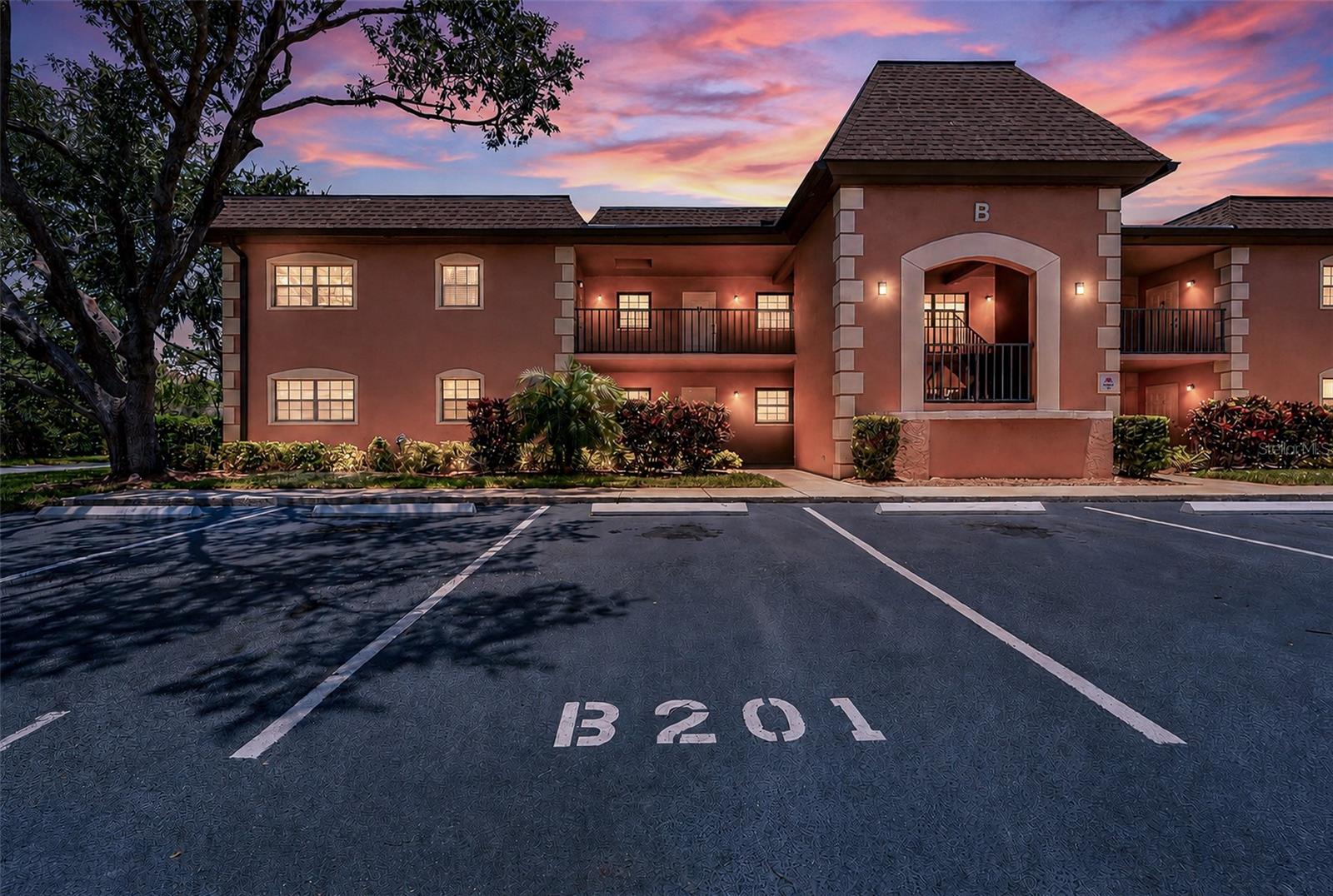 12900 VONN RD #B201 - Photo 1