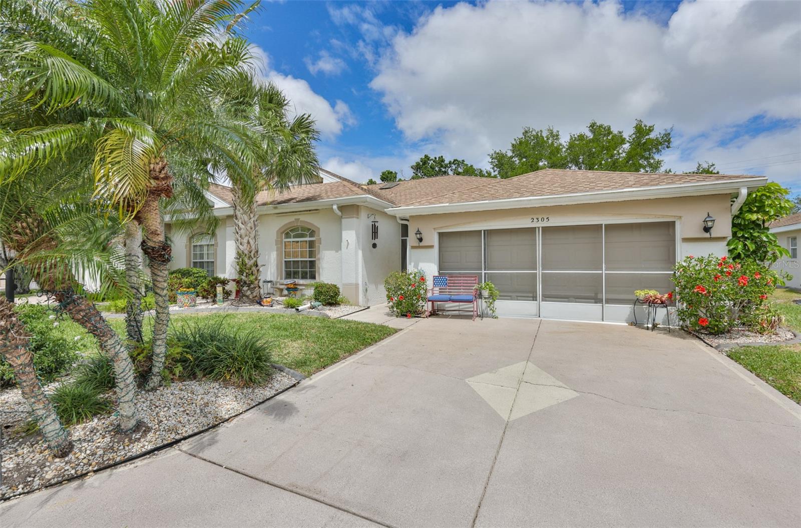 2305 OLIVE BRANCH DR - Photo 1