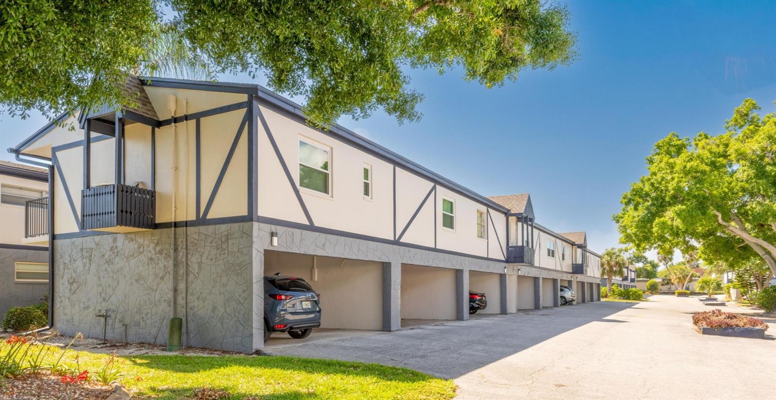 1147 KING ARTHUR CT #204 - Photo 1