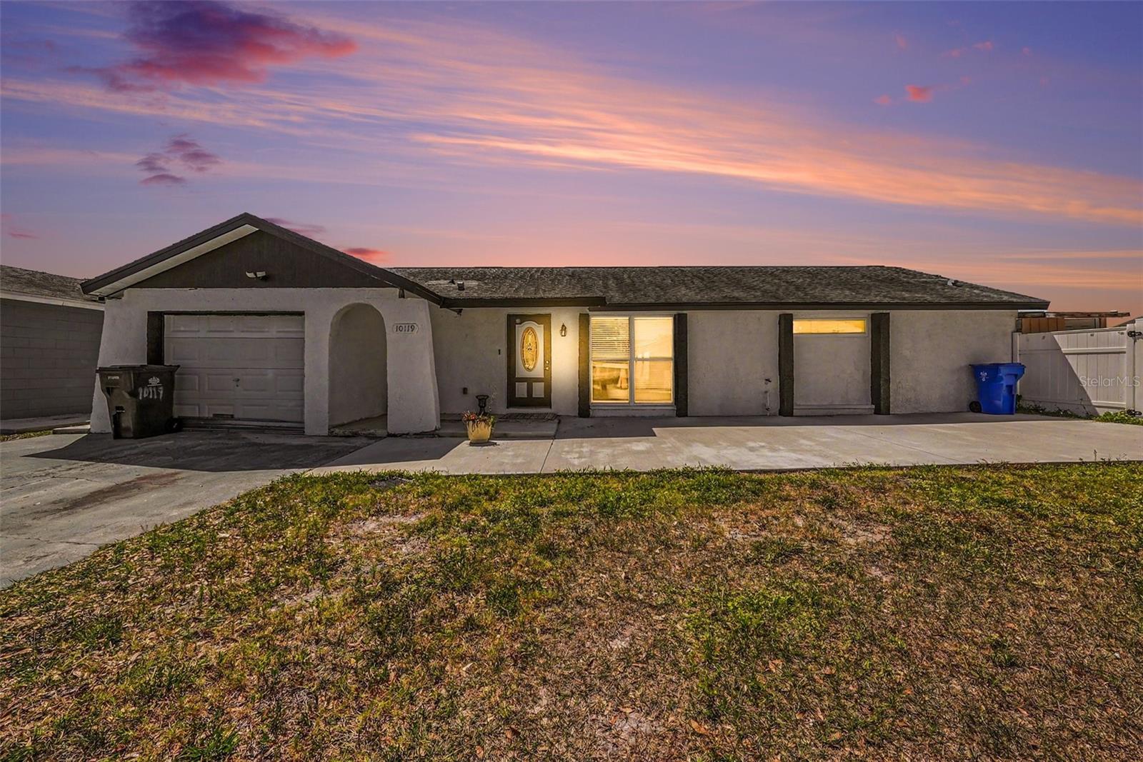 10119 CHIMNEY HILL CT - Photo 1