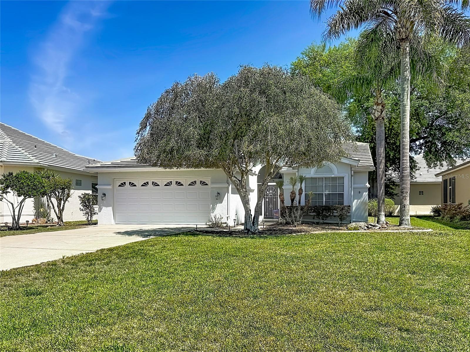9289 PENELOPE DR - Photo 1