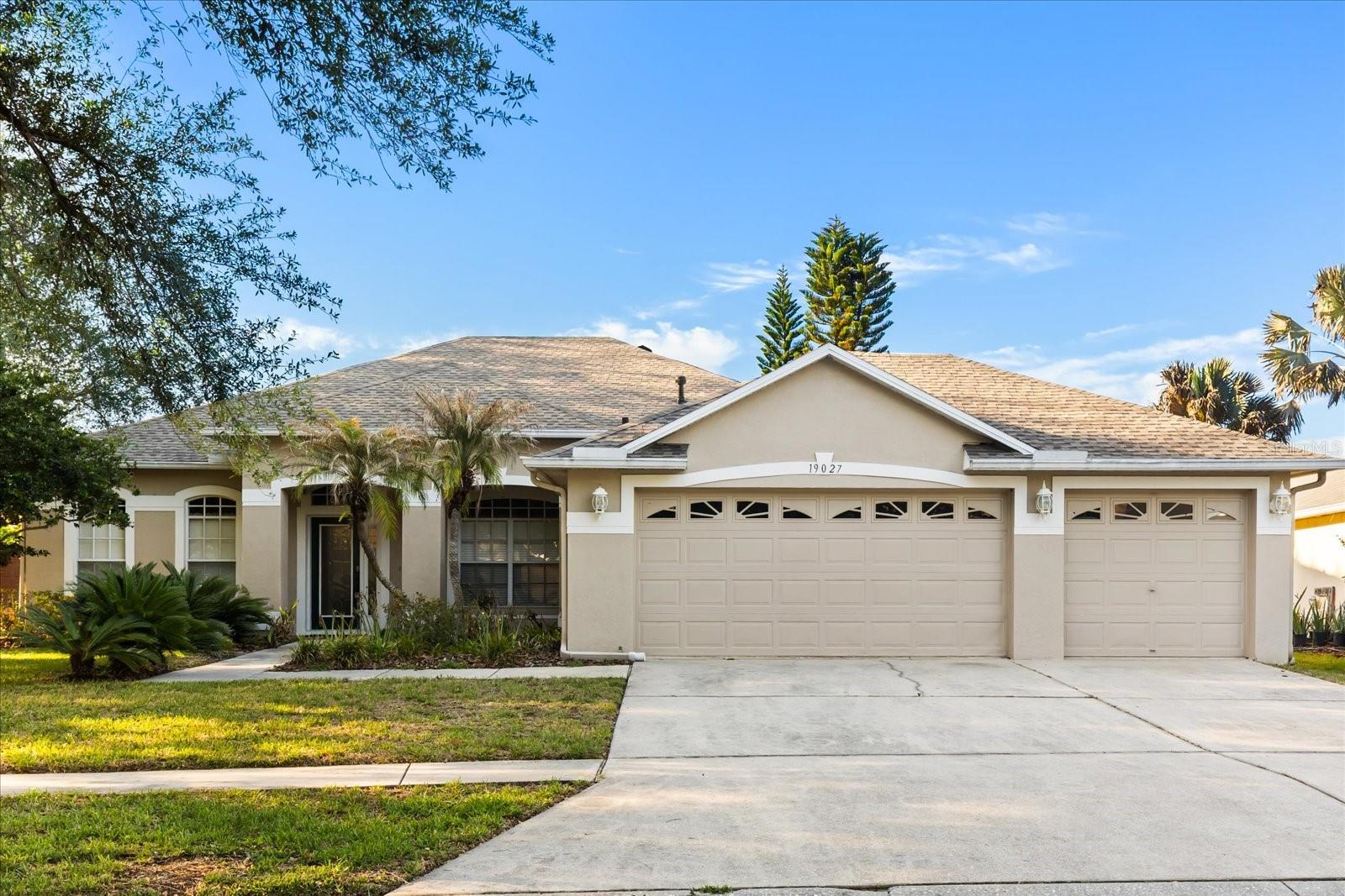 19027 DOVE CREEK DR - Photo 1