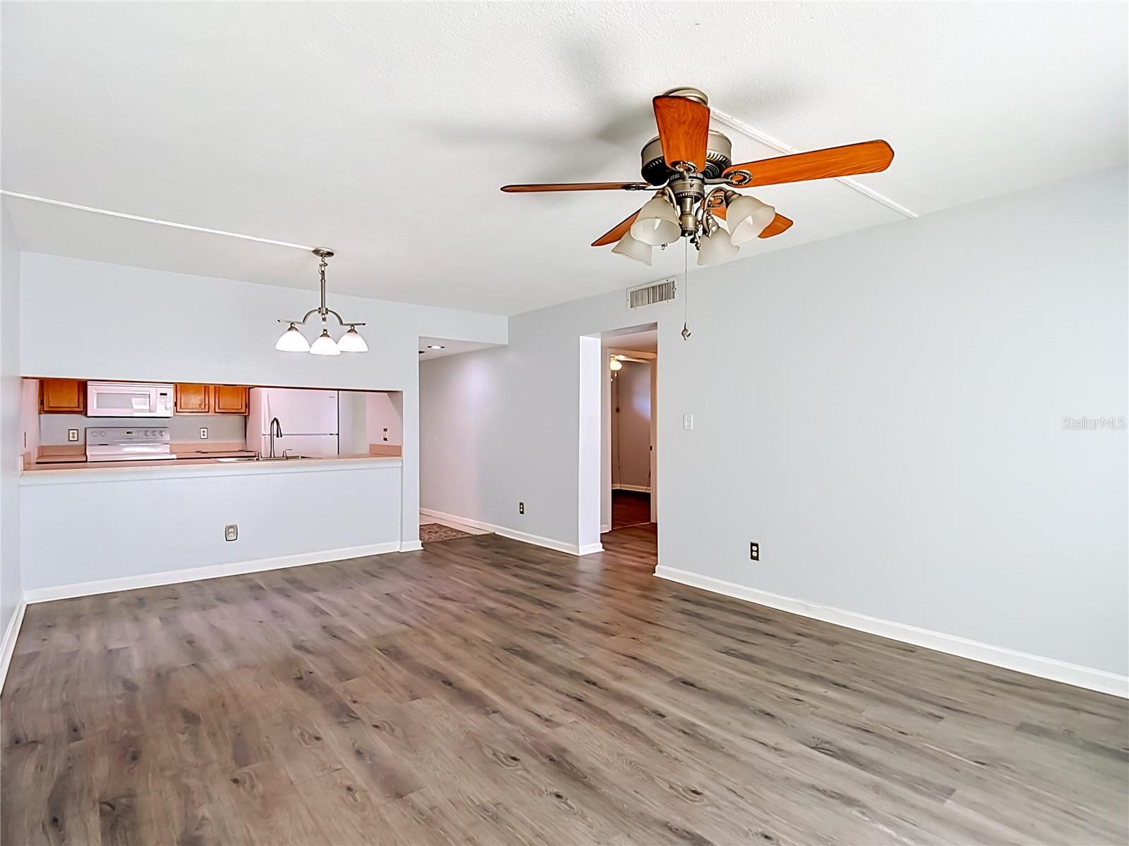 5820 N CHURCH AVE #164 - Photo 1