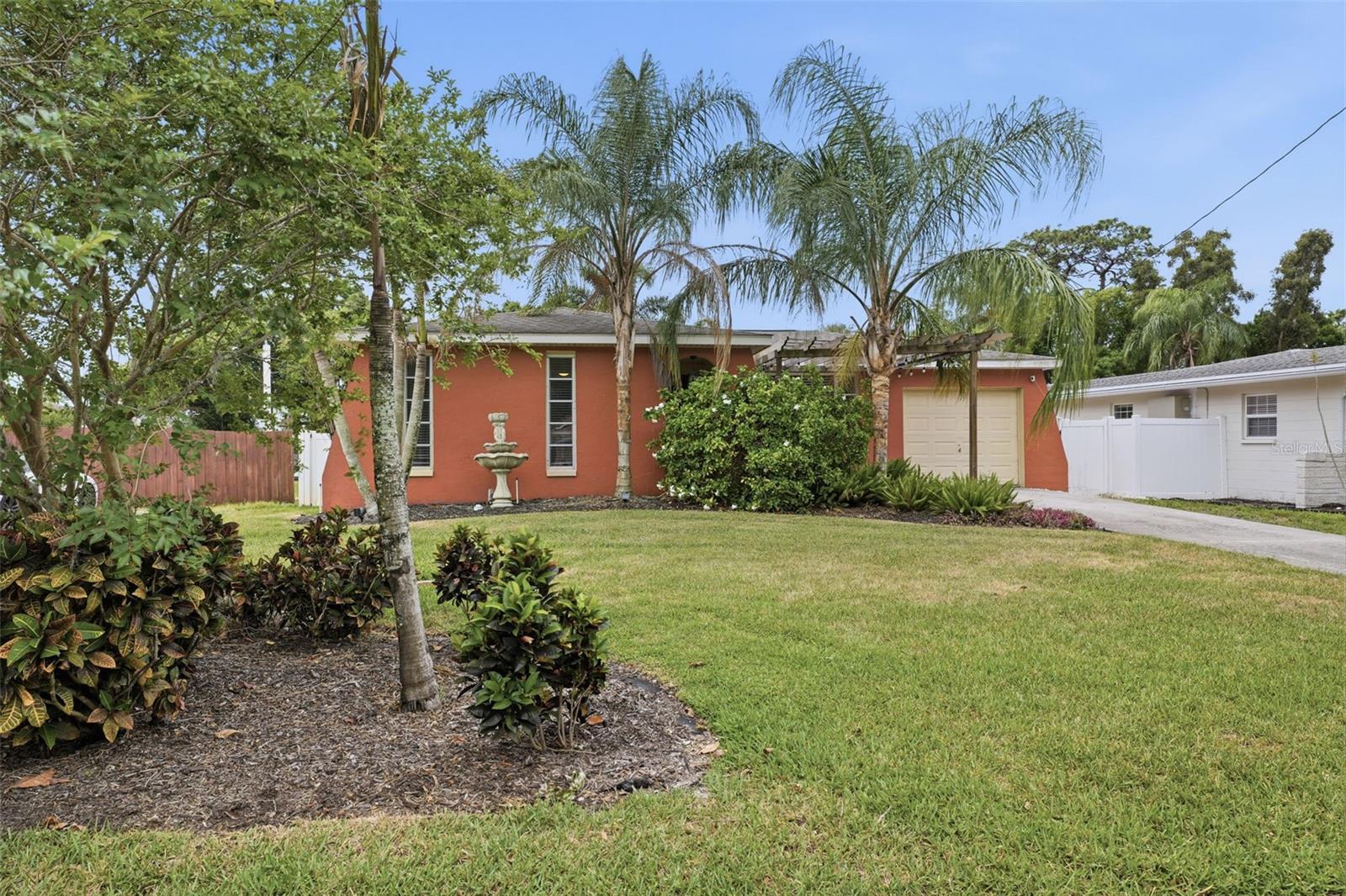 51 CYPRESS DR - Photo 1