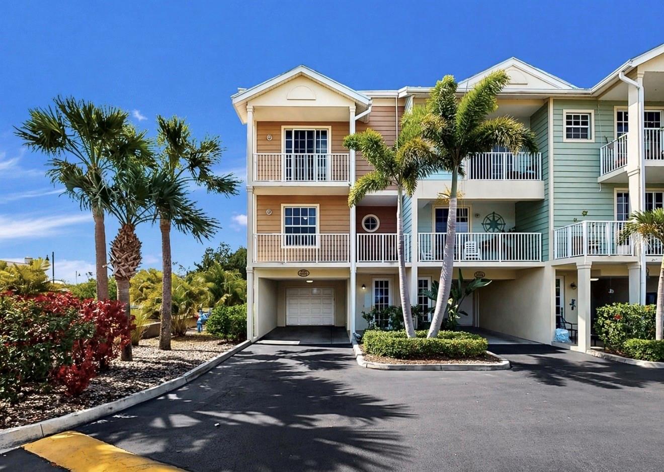 3202 MANGROVE POINT DR - Photo 1