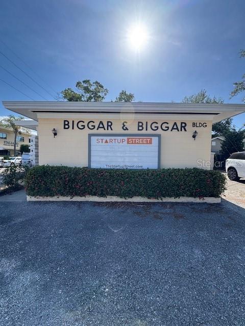 3022 W SWANN AVE - Photo 1