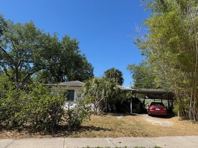 200 LEE ST - Photo 1