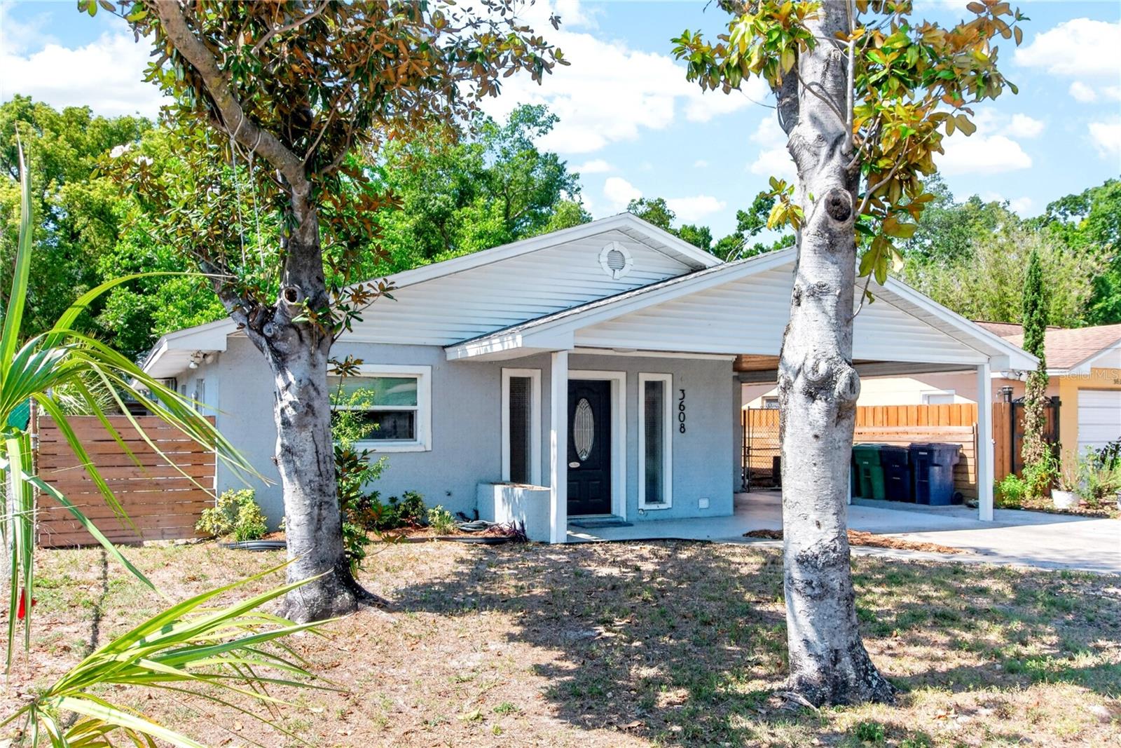 3608 W CARMEN ST - Photo 1