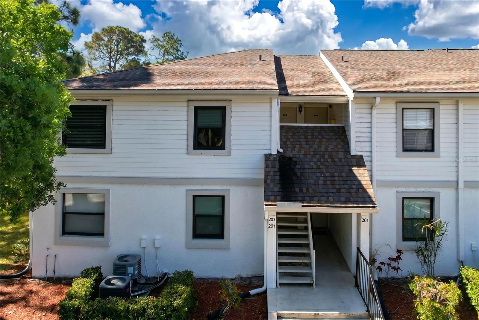 202 MEADOW LN #50 - Photo 1