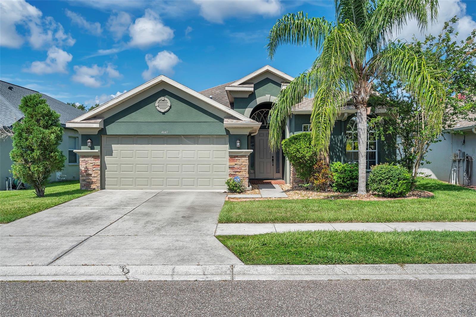 4641 ROLLING GREEN DR - Photo 1