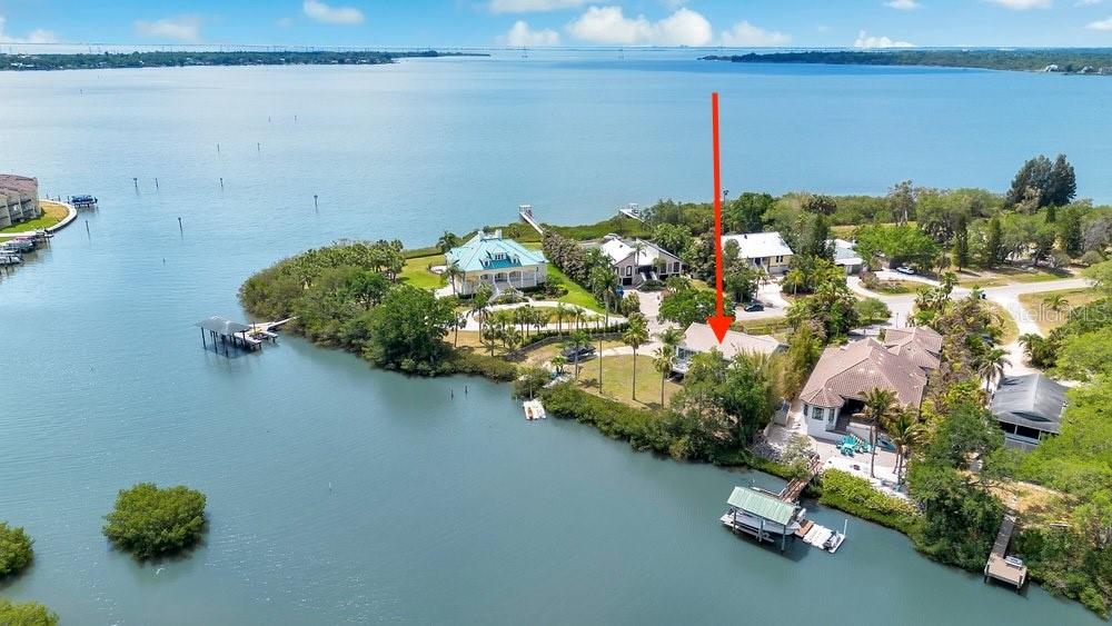 3858 SHORE BLVD - Photo 1