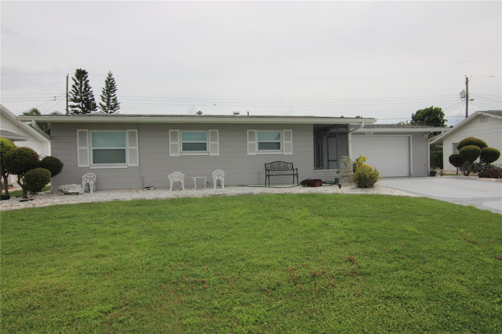 Property at 810 OAKMONT AVE, Sun City Center