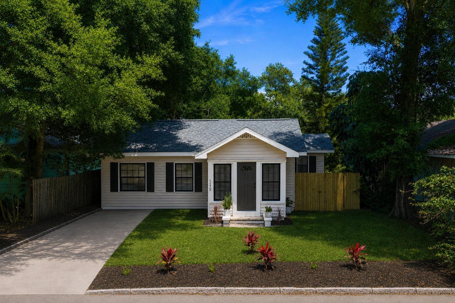 1175 HIGHLAND CT N - Photo 1