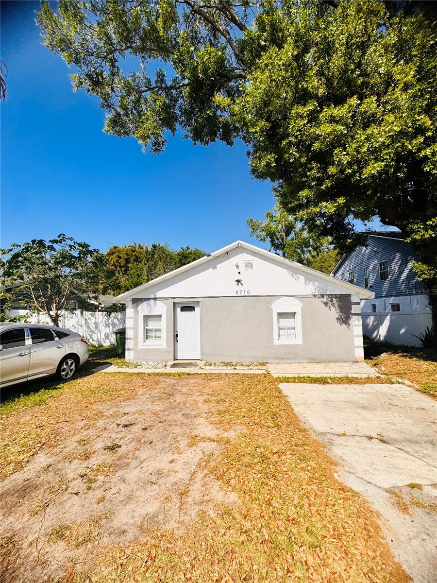 8710 N TANGERINE PL - Photo 1