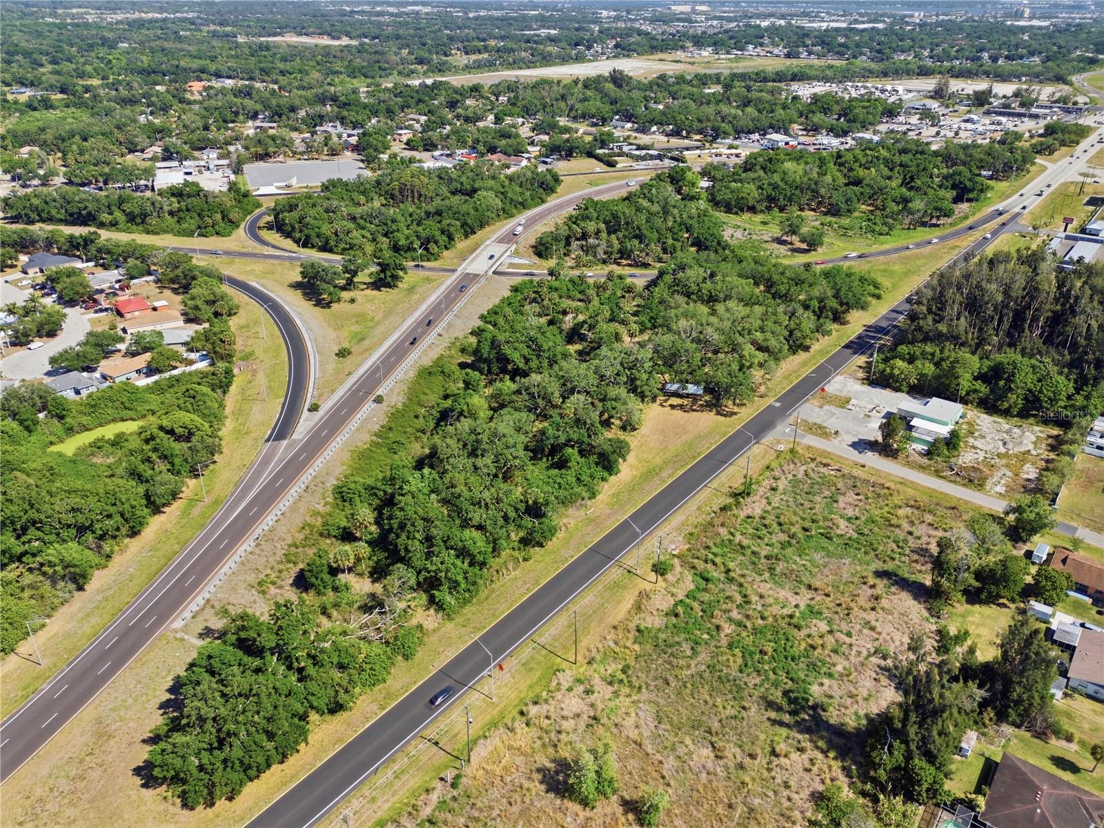 4340 US 19 - Photo 1