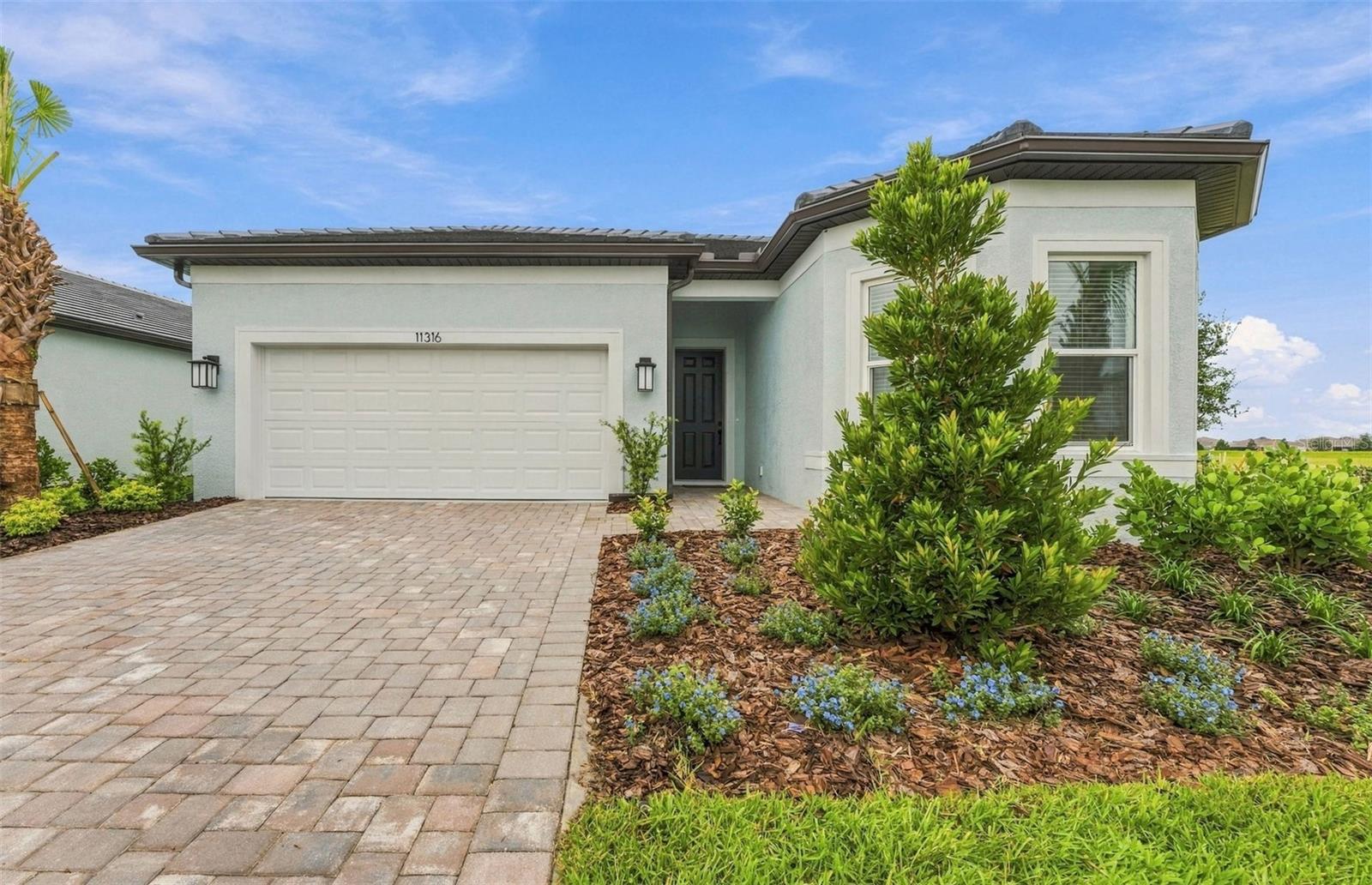 11316 CLAY AVE - Photo 1