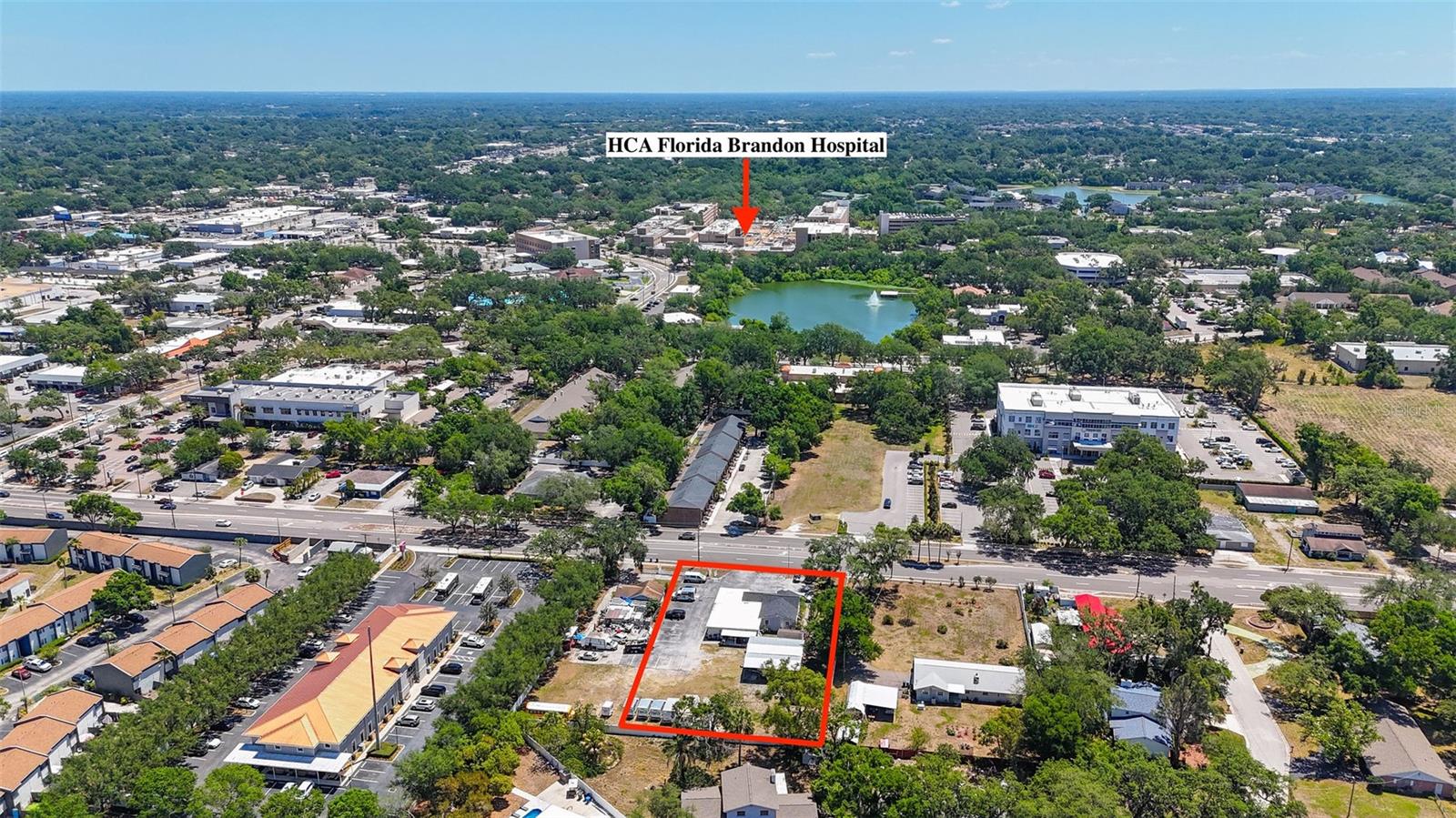 504 S KINGS AVE - Photo 1