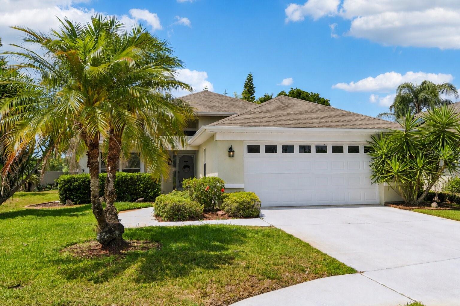 1129 DALESIDE LN - Photo 1