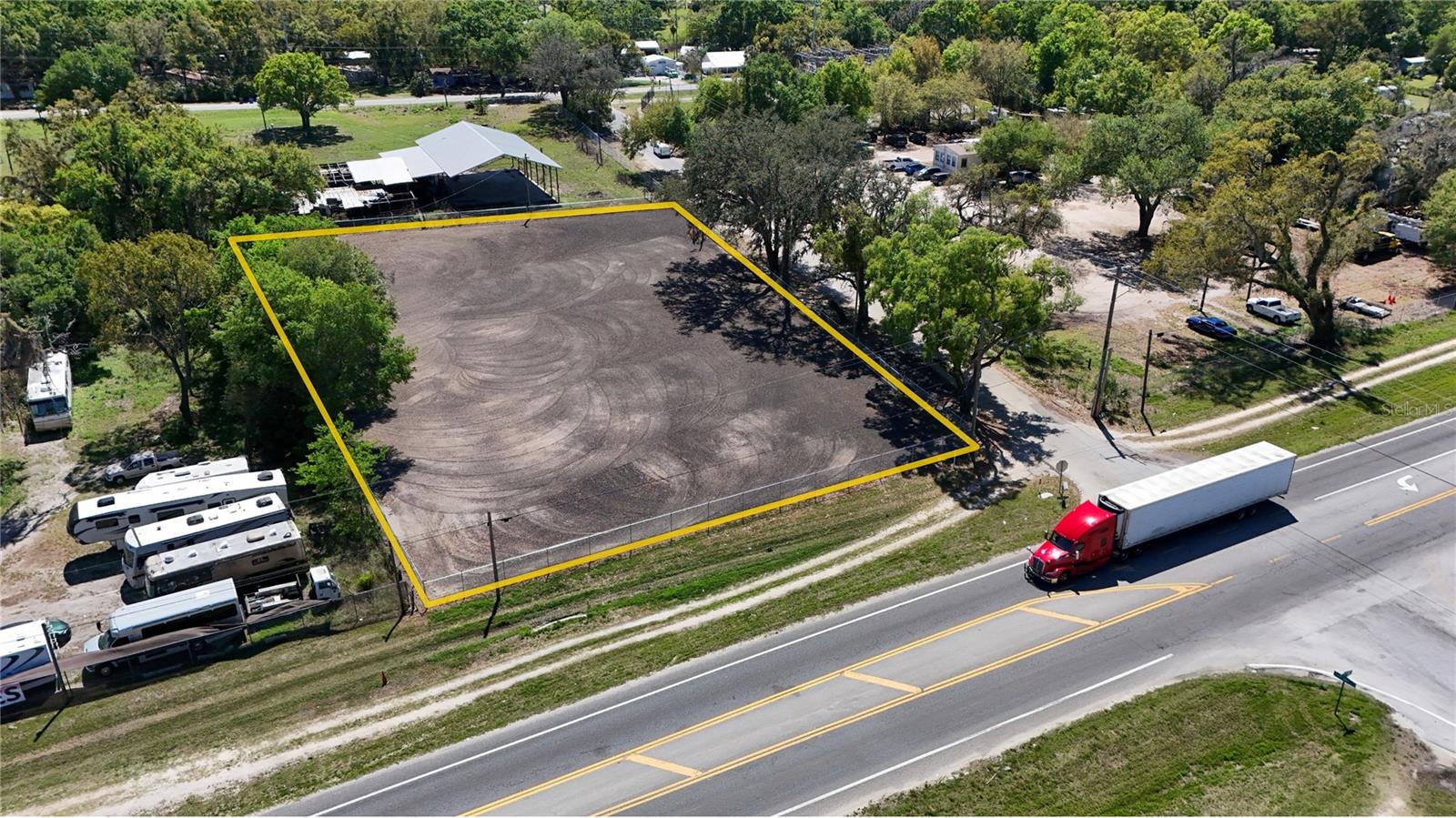 11703 N US 301 HWY - Photo 1