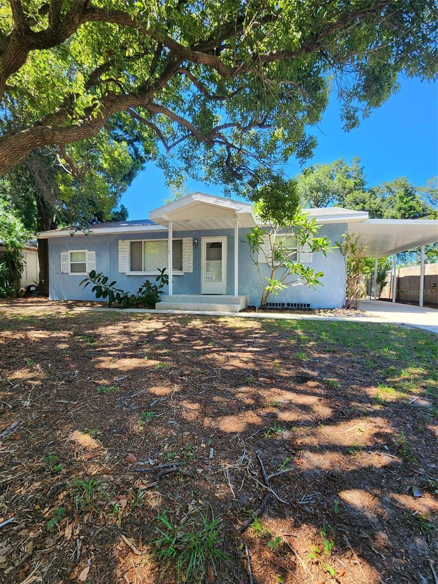 1608 EDNA AVE - Photo 1