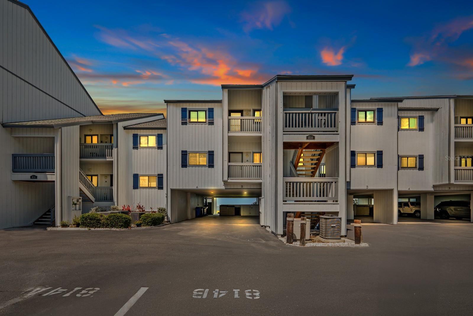 816 BAHIA DEL SOL DR #23 - Photo 1