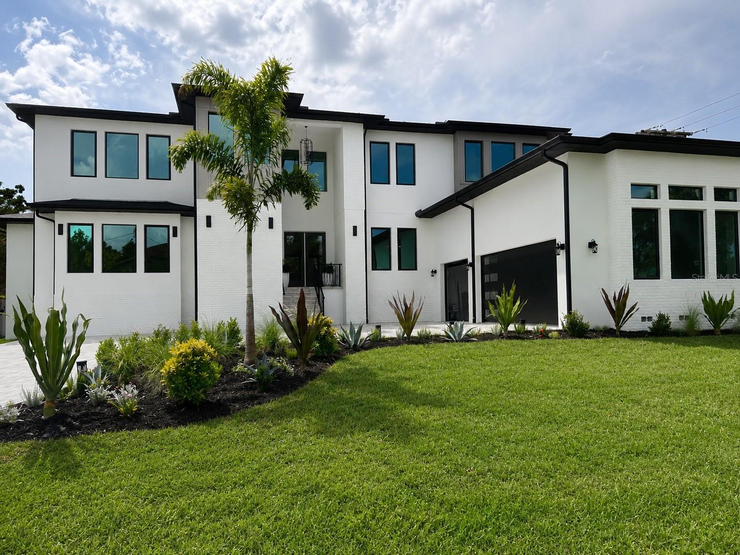 4706 W SAN CARLOS ST - Photo 1