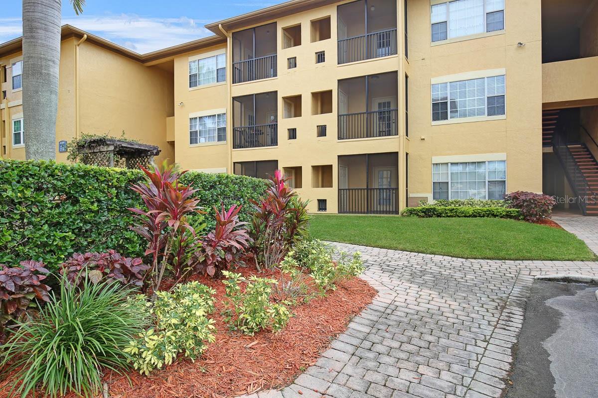 4311 BAYSIDE VILLAGE DR #303 - Photo 1