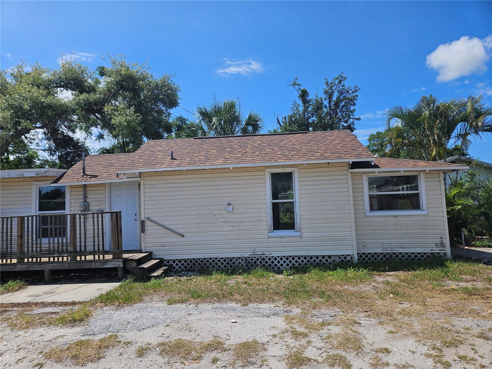 2220 20TH ST S - Photo 1