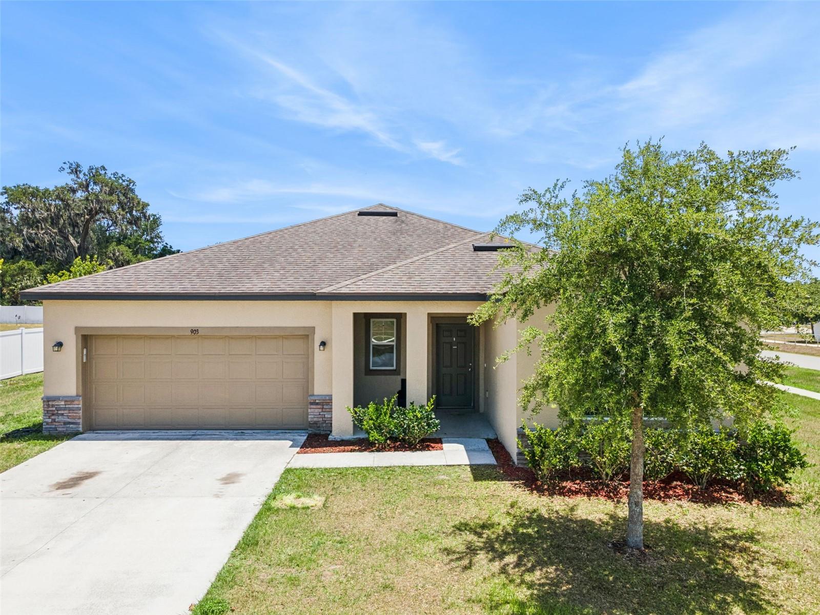 903 SHIMMERING OAKS LN - Photo 1