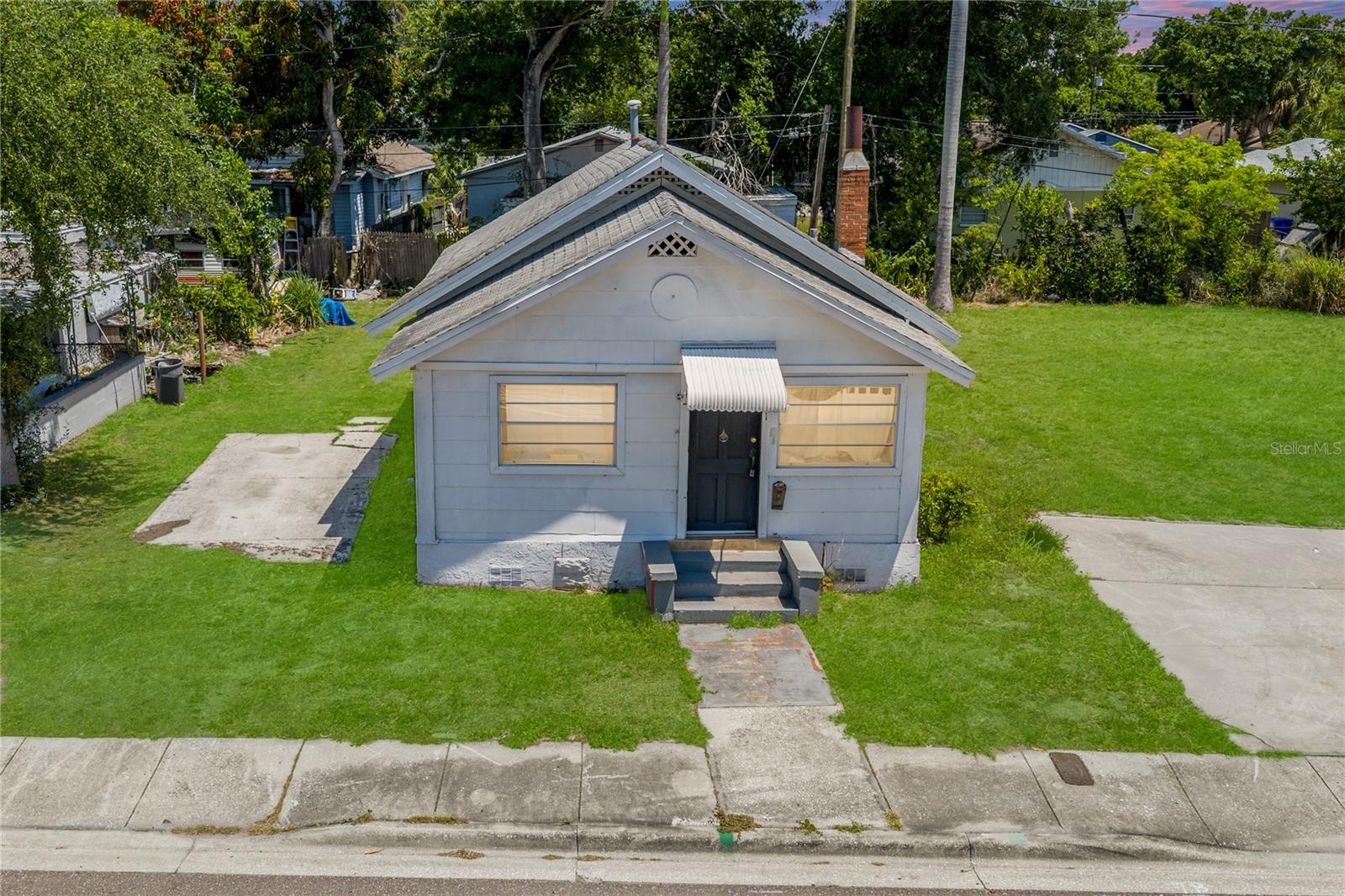 2001 15TH AVE S - Photo 1
